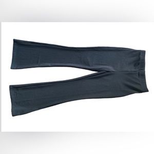 Medium Flare Ribbed Leggings EUC Wore and Washed Once *No Tag